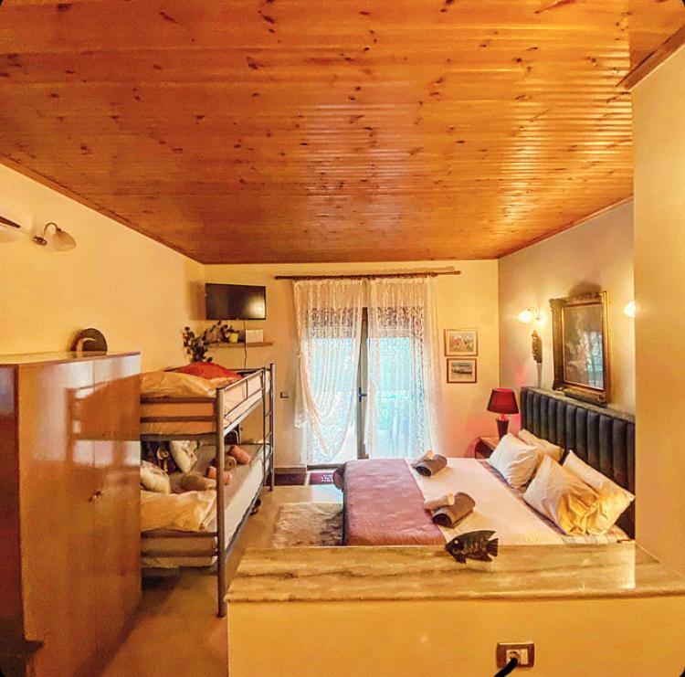 Villa Maria Luxury Apartments "Bunec-Piqeras"! Стая снимка